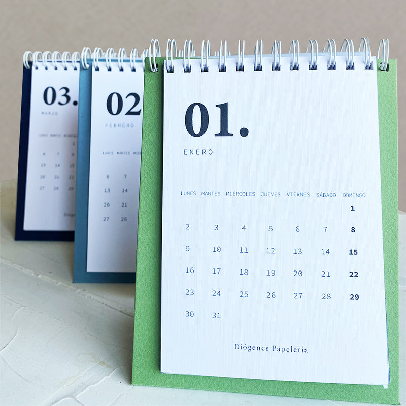 Calendario de escritorio 2023 / Vertical / 3 colores de base